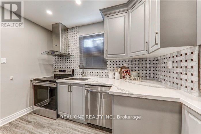 164 Ellington Drive, Toronto, Ontario  M1R 3Y3 - Photo 5 - E12661694