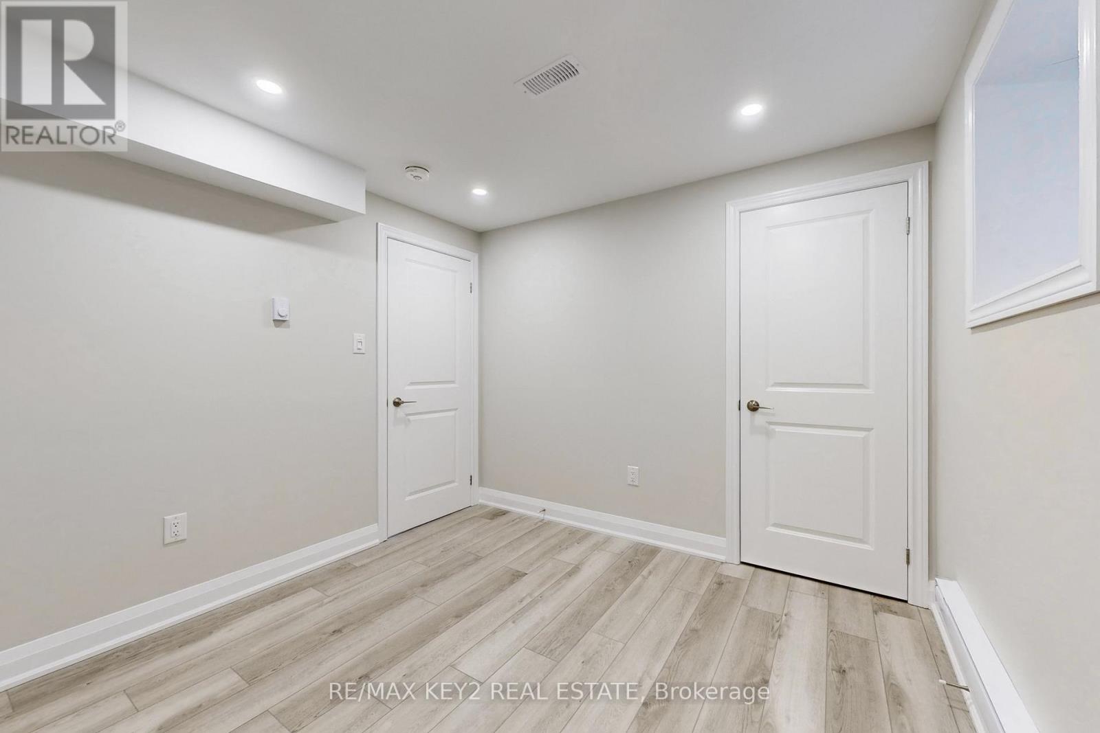 Bsmt - 1476 Mockingbird Square, Pickering, Ontario  L1X 0N8 - Photo 20 - E12661722