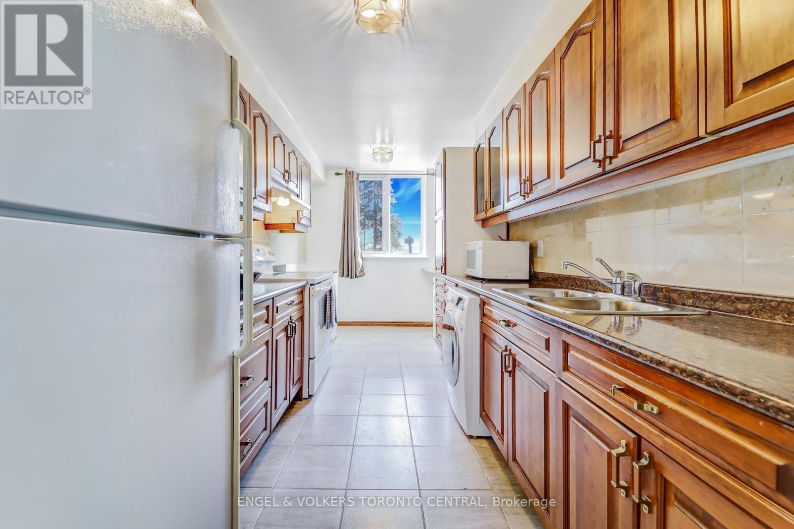 207 - 15 Sewells Road, Toronto, Ontario  M1B 3V7 - Photo 12 - E12661730