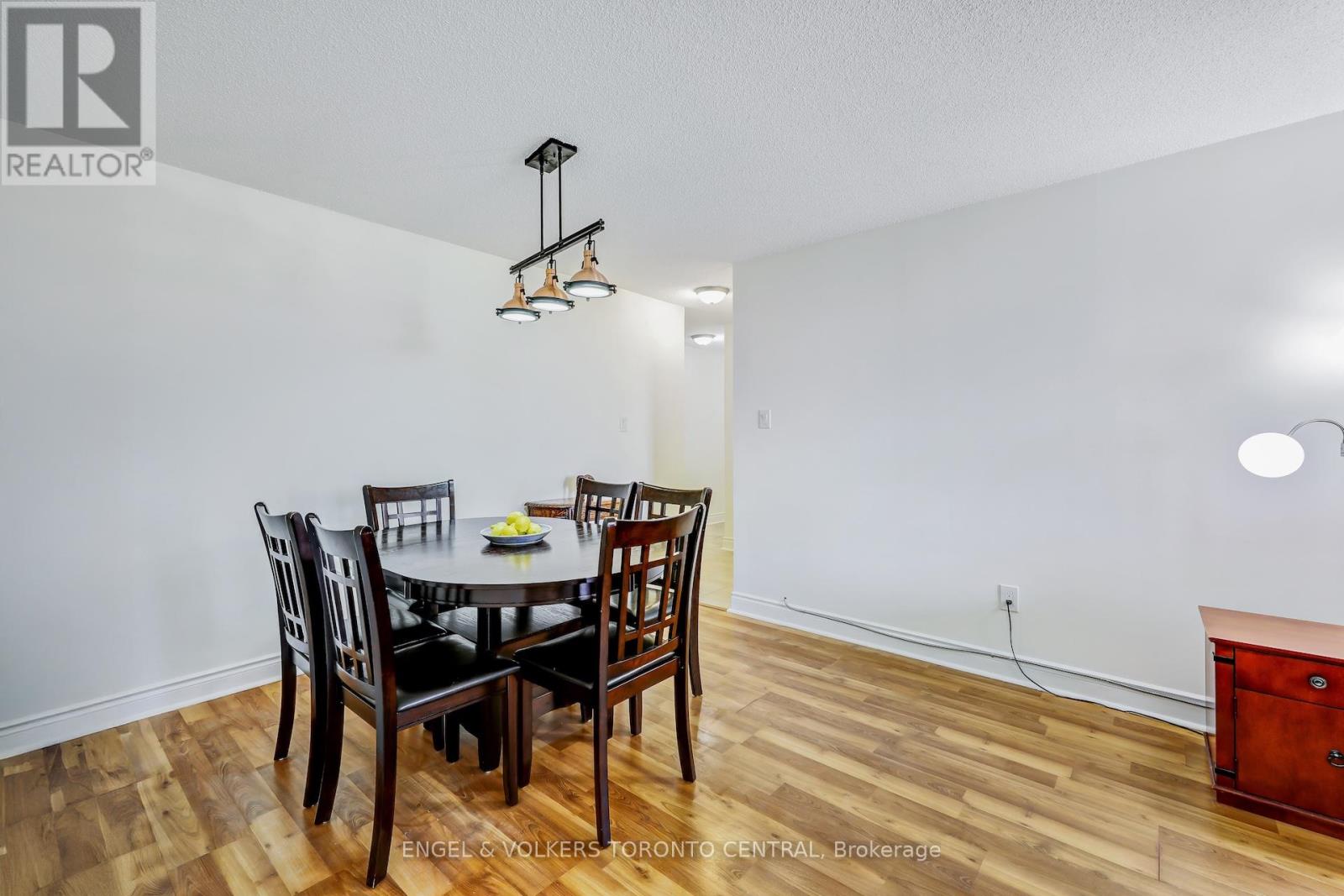 207 - 15 Sewells Road, Toronto, Ontario  M1B 3V7 - Photo 5 - E12661730