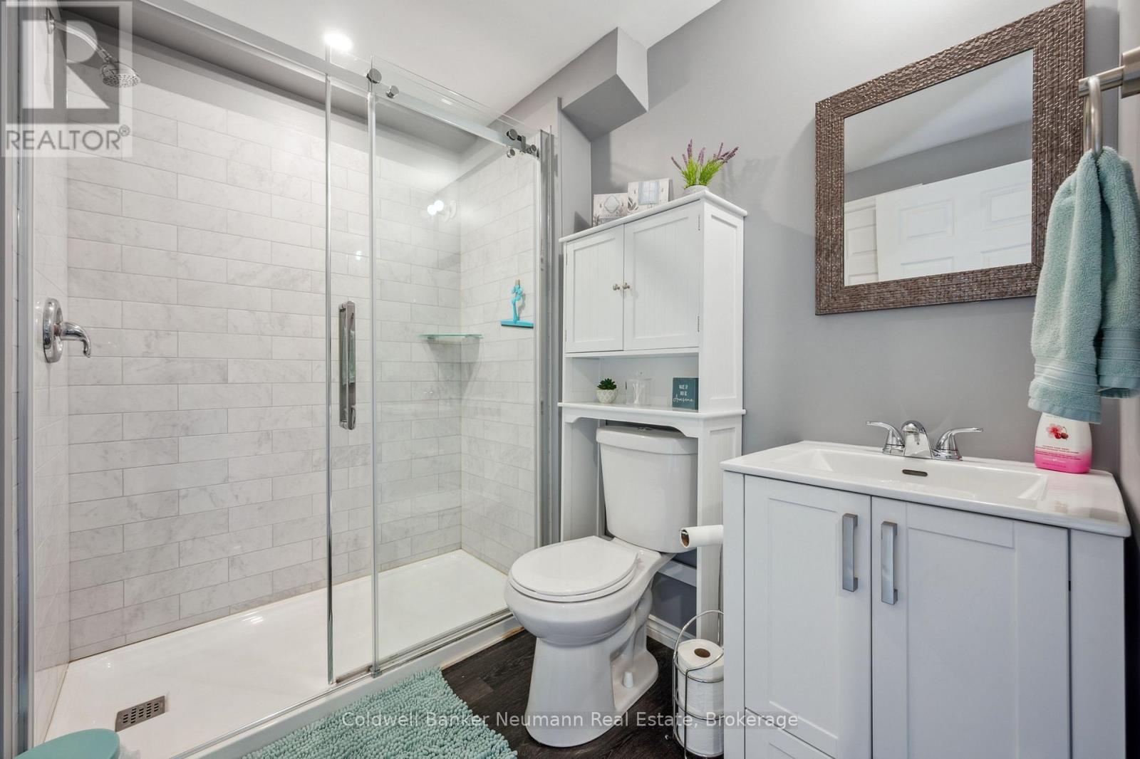 60 Hasler Crescent, Guelph, Ontario  N1L 0A3 - Photo 29 - X12660938