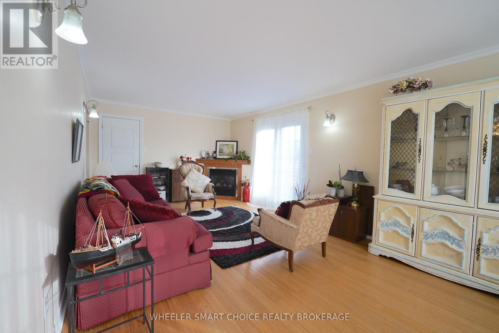 2135 Pitt Street, Cornwall, Ontario K6K 1A1 - Photo 8 - X12661618