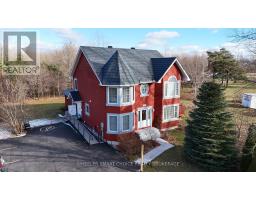 2135 PITT STREET, Cornwall, Ontario