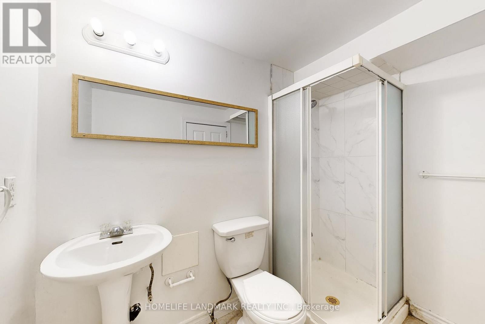 108 Sunway Square, Markham, Ontario  L3P 7X6 - Photo 36 - N12661600