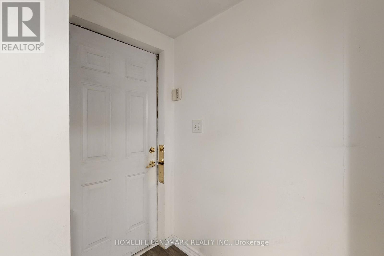 108 Sunway Square, Markham, Ontario  L3P 7X6 - Photo 39 - N12661600