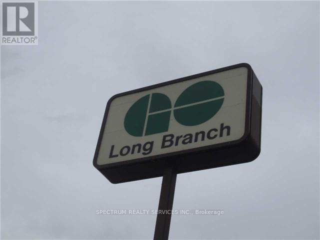 1307 - 3865 Lake Shore Boulevard W, Toronto, Ontario  M8W 1R4 - Photo 14 - W12584502