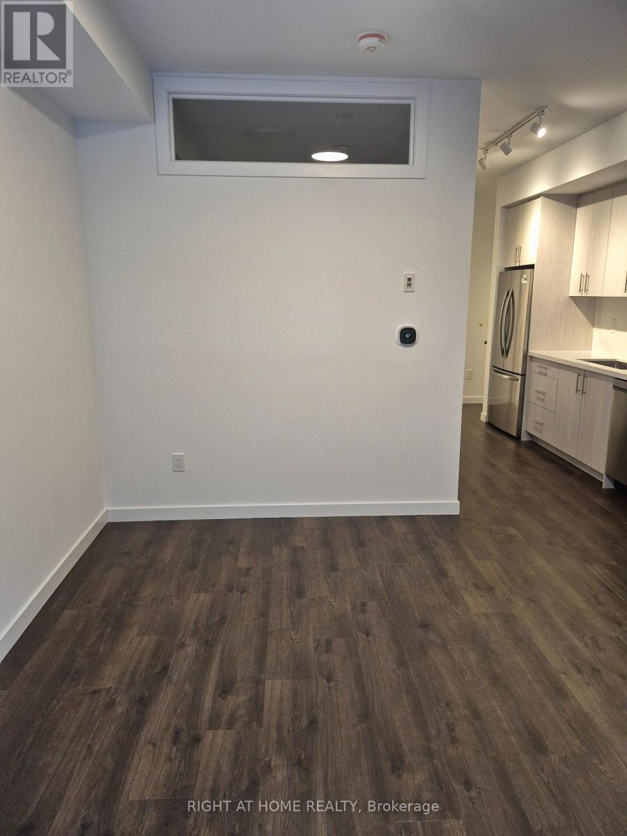 12 - 113 Marydale Avenue, Markham, Ontario  L3S 0E3 - Photo 6 - N12661656