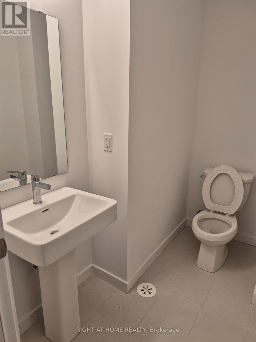 12 - 113 Marydale Avenue, Markham, Ontario  L3S 0E3 - Photo 8 - N12661656