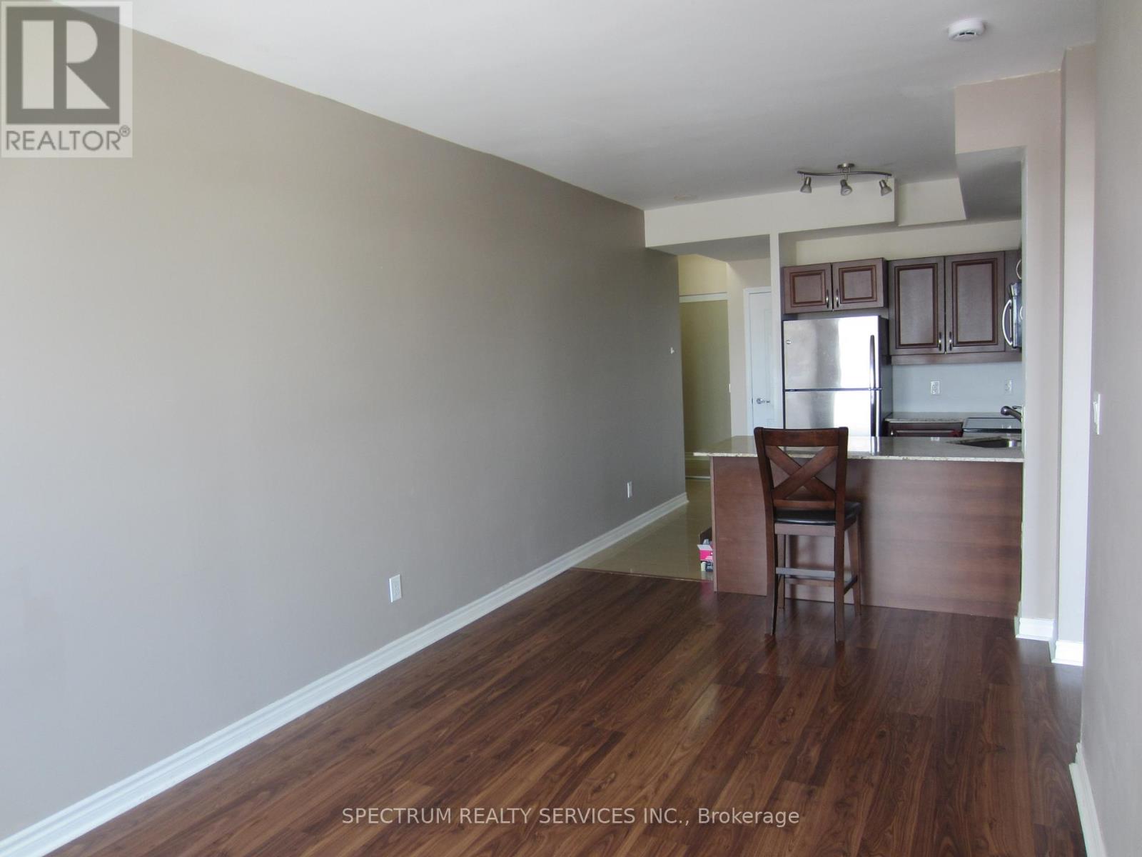 1307 - 3865 Lake Shore Boulevard W, Toronto, Ontario  M8W 1R4 - Photo 12 - W12584502