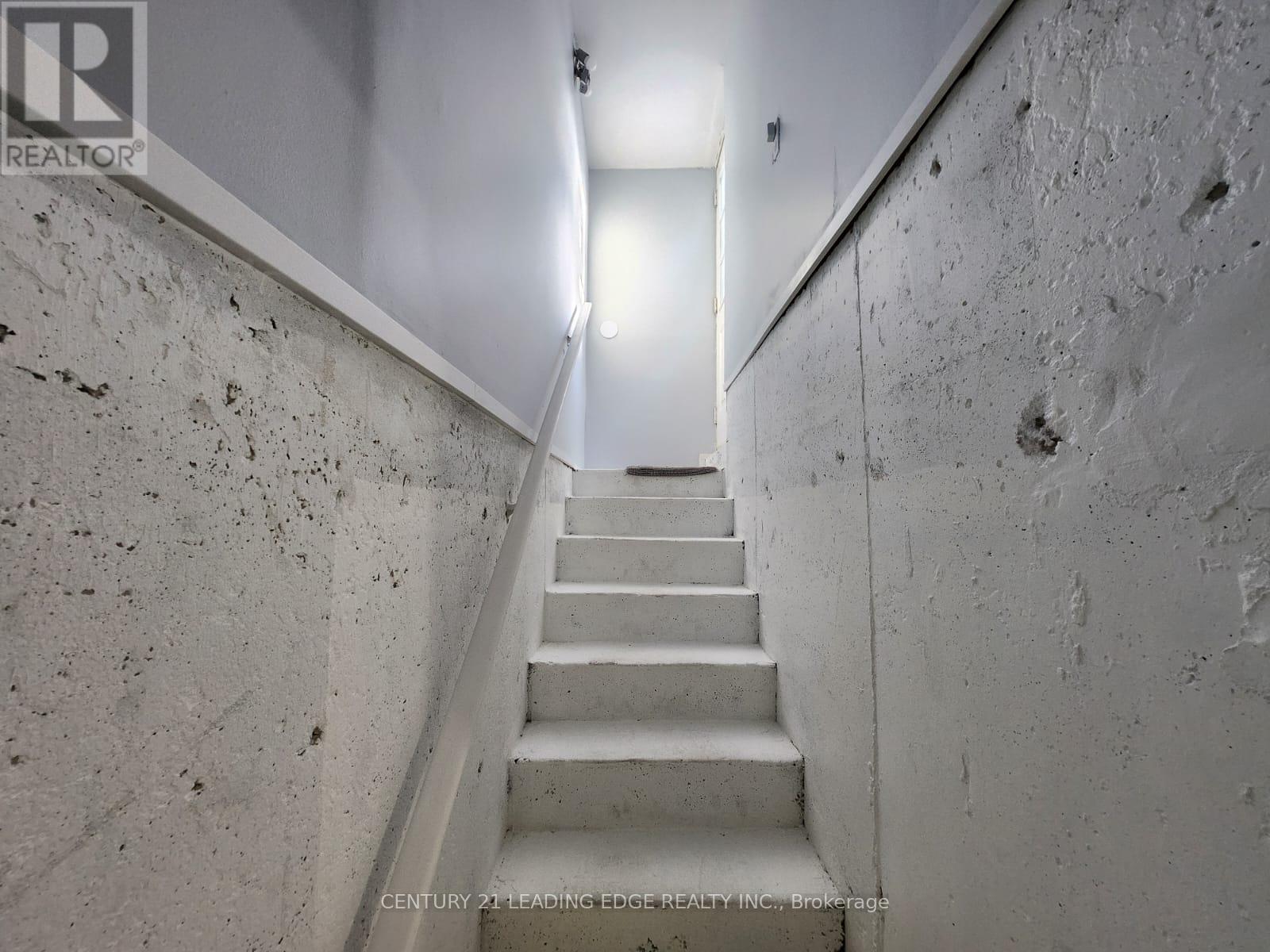 Lower - 6409 Saratoga Way, Mississauga, Ontario  L5N 7V7 - Photo 13 - W12660566