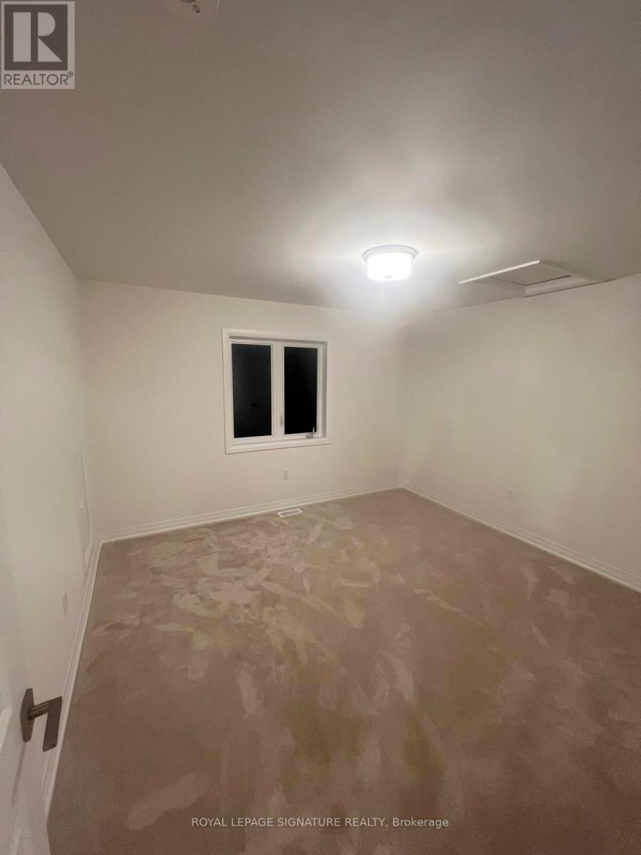 3146 Searidge Street, Severn, Ontario  L3V 0Y4 - Photo 13 - S12661624