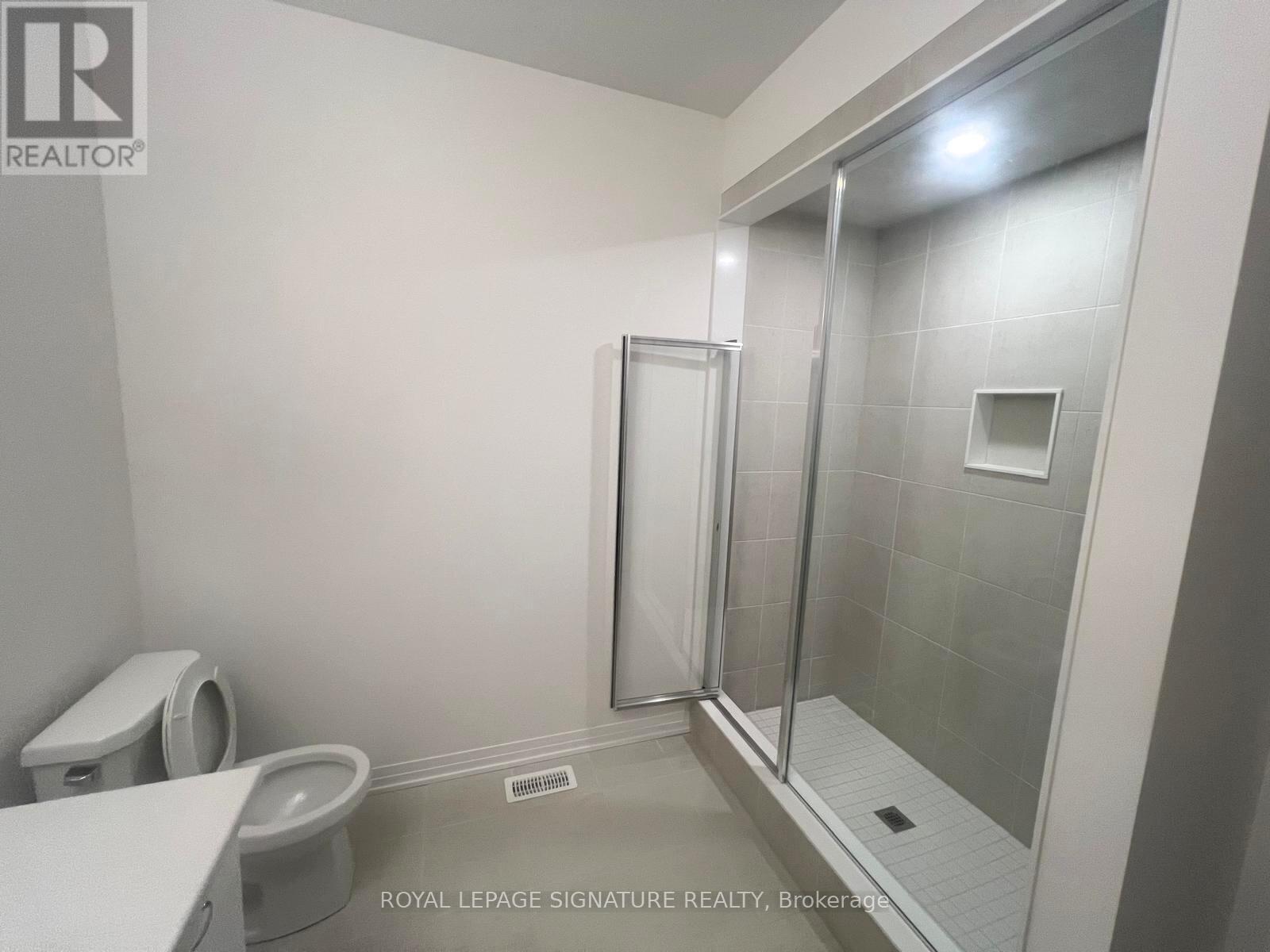 3146 Searidge Street, Severn, Ontario  L3V 0Y4 - Photo 8 - S12661624