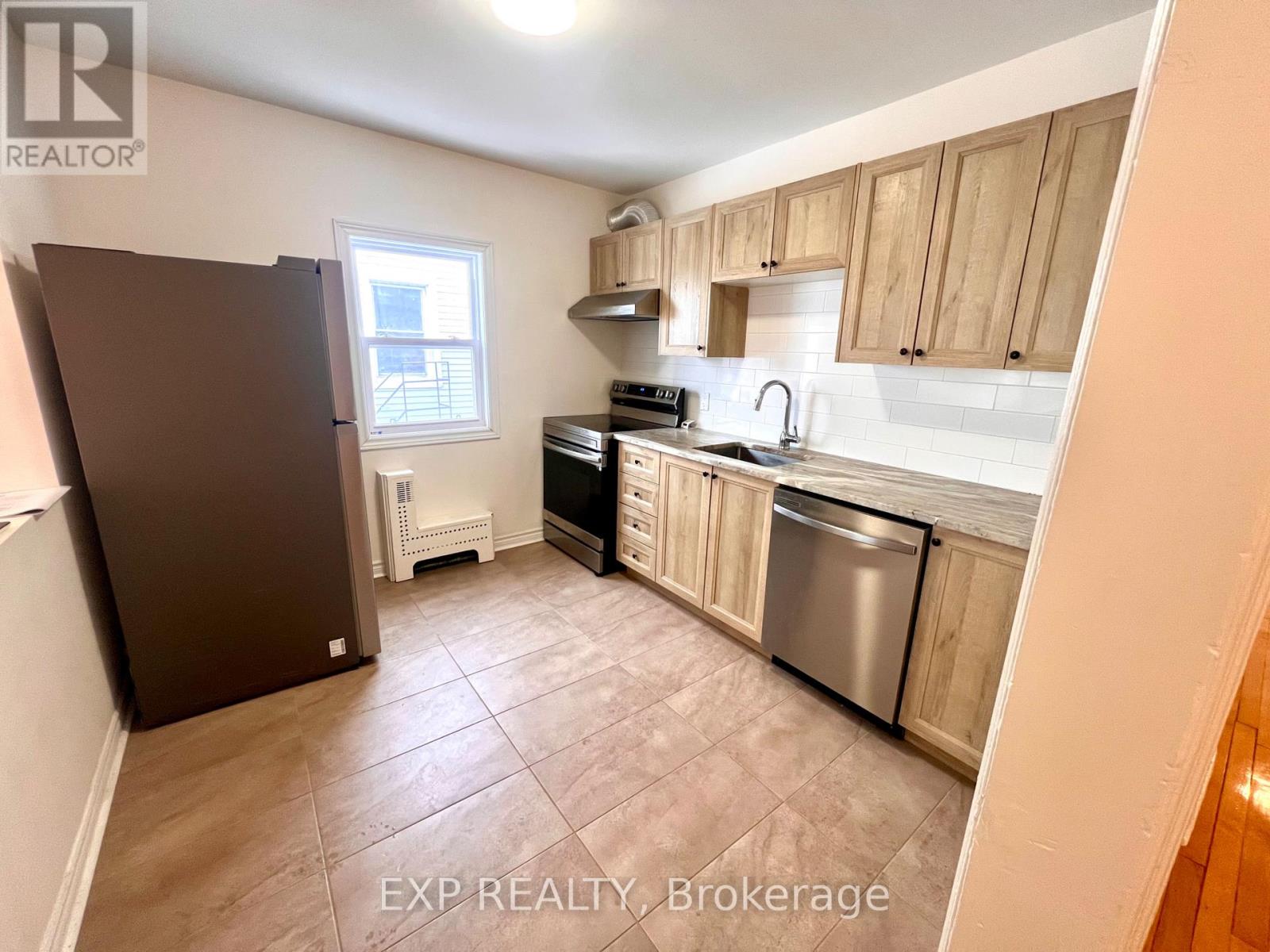 5 - 75 Holland Avenue, Ottawa, Ontario  K1Y 0X9 - Photo 8 - X12653338