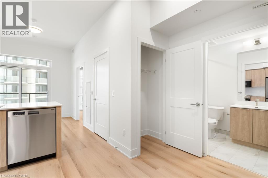 25 Wellington Street S Unit# 1009, Kitchener, Ontario  N2G 0G5 - Photo 32 - 40794386