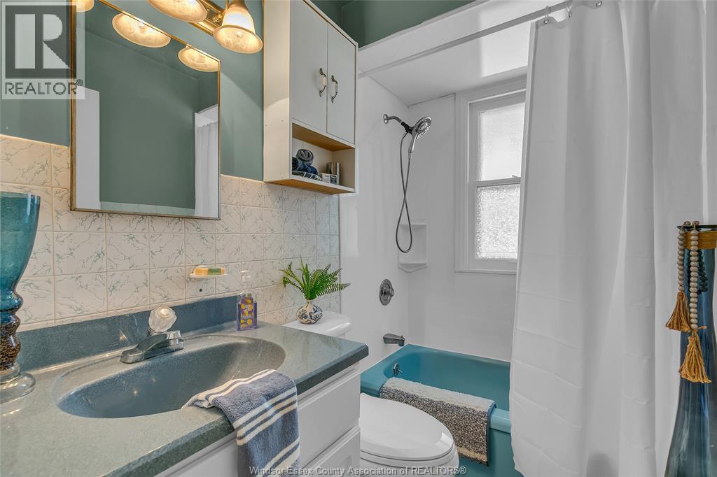 2691 Lloyd George Boulevard, Windsor, Ontario  N8T 2T6 - Photo 13 - 26000137