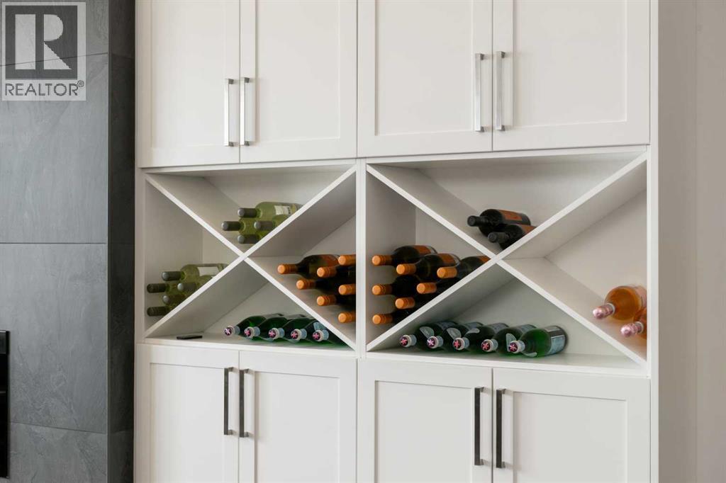 218 Mitchell Heath Nw, Calgary, Alberta  T3R 2G2 - Photo 10 - A2267140