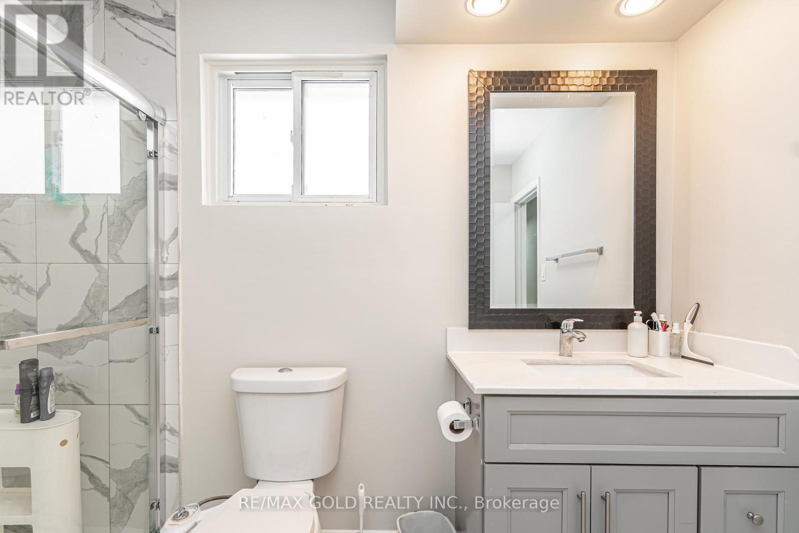 1 Elrose Road, Brampton, Ontario  L6T 2C2 - Photo 29 - W12661552