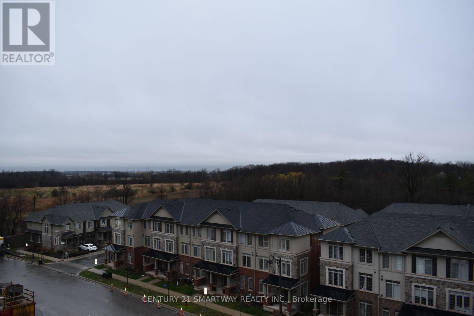 622 - 3220 William Coltson Avenue, Oakville, Ontario  L6H 7X9 - Photo 19 - W12661640