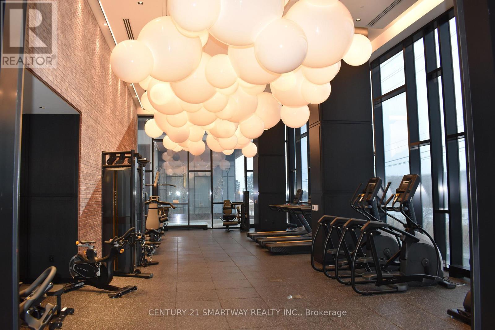 622 - 3220 William Coltson Avenue, Oakville, Ontario  L6H 7X9 - Photo 4 - W12661640