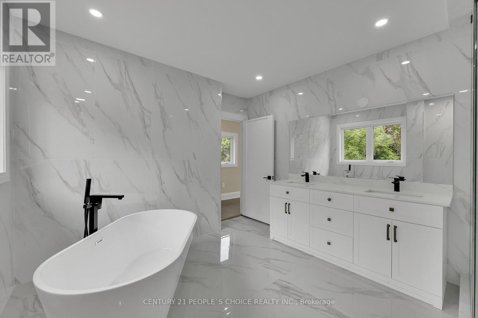 2091 Bridge Road, Oakville, Ontario  L6L 2E8 - Photo 29 - W12661648