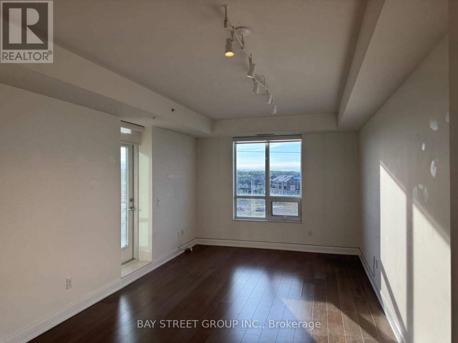 515 - 2480 Prince Michael Drive, Oakville, Ontario  L6H 0H1 - Photo 16 - W12661668