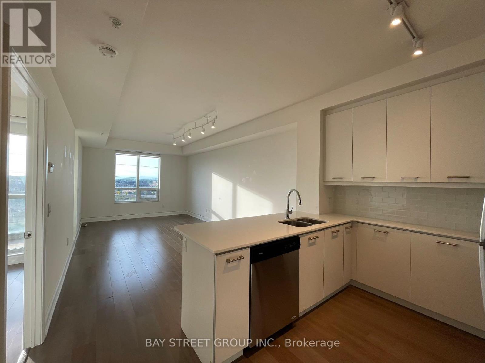 515 - 2480 Prince Michael Drive, Oakville, Ontario  L6H 0H1 - Photo 19 - W12661668