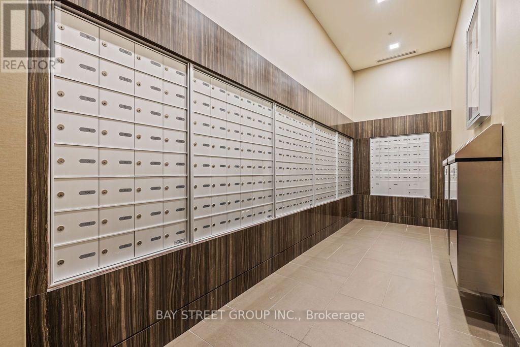 515 - 2480 Prince Michael Drive, Oakville, Ontario  L6H 0H1 - Photo 23 - W12661668