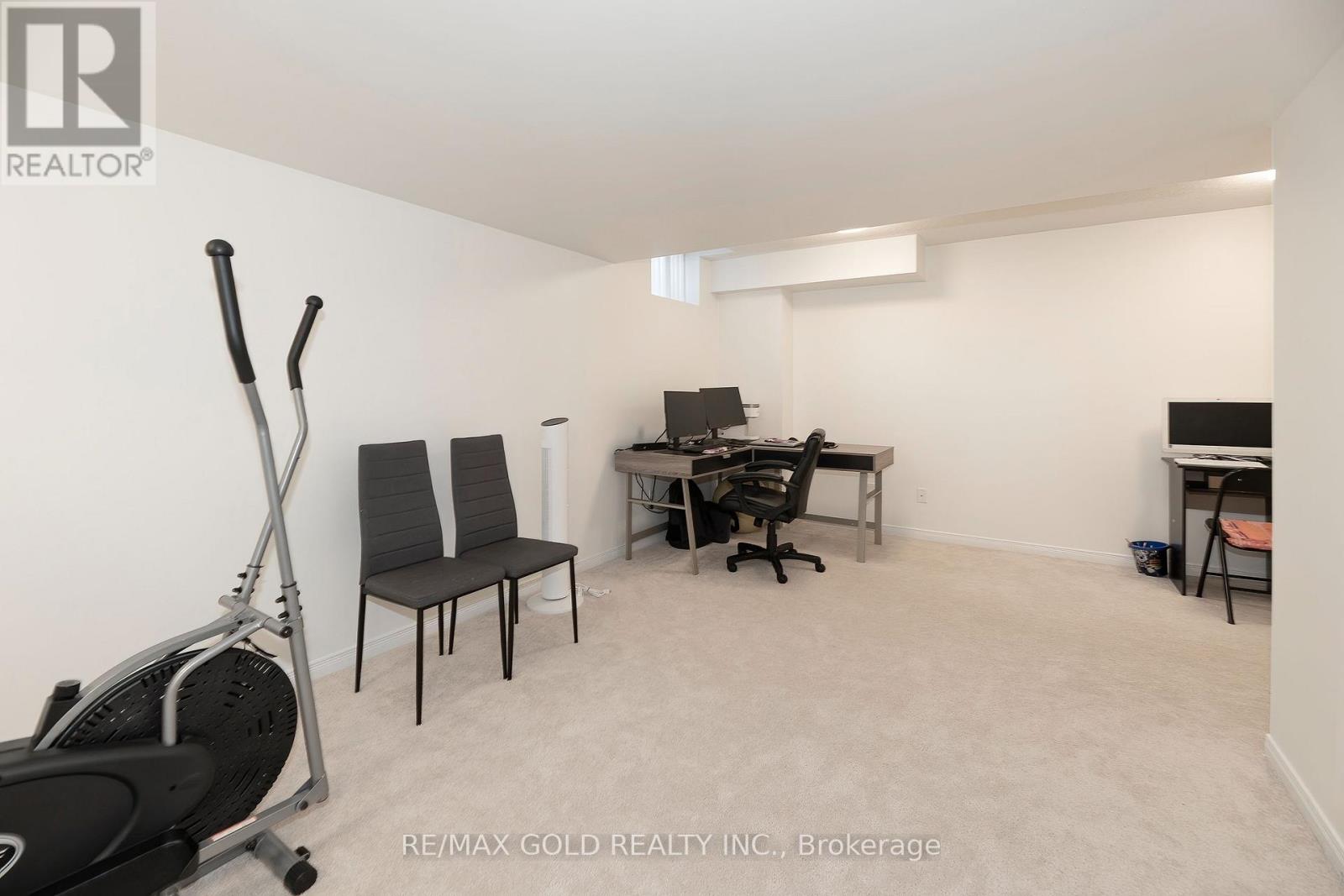 84 Honeyview Trail, Brampton, Ontario  L6P 4A4 - Photo 20 - W12661720