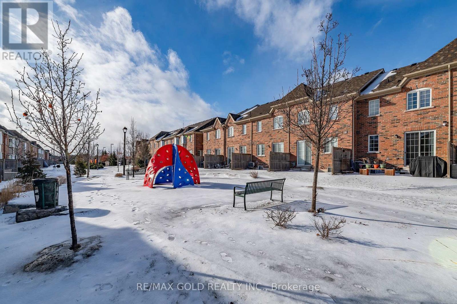 84 Honeyview Trail, Brampton, Ontario  L6P 4A4 - Photo 23 - W12661720