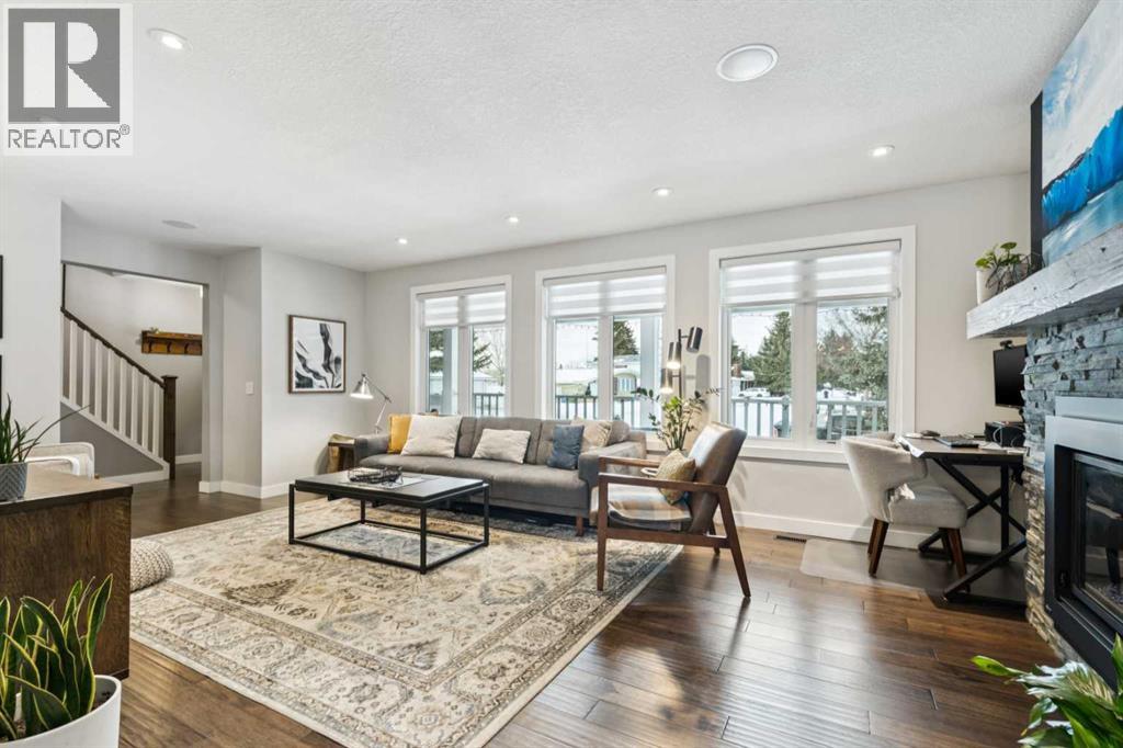 169 Braniff Crescent Sw, Calgary, Alberta  T2W 2M3 - Photo 3 - A2276509