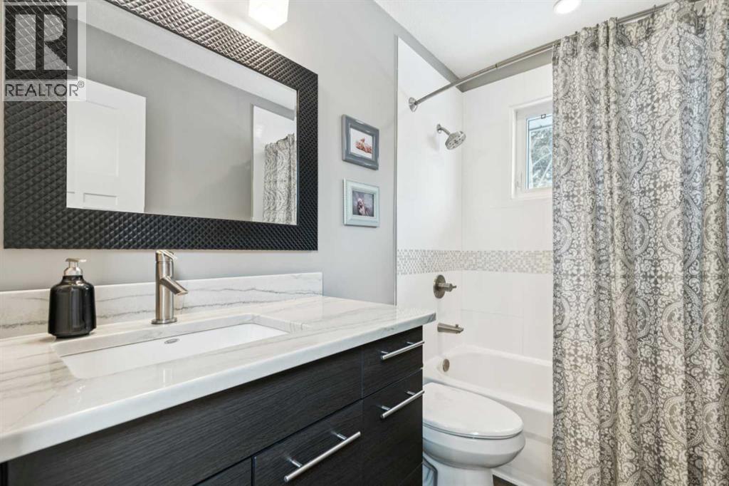 169 Braniff Crescent Sw, Calgary, Alberta  T2W 2M3 - Photo 24 - A2276509