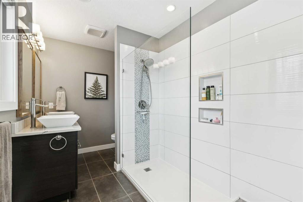 169 Braniff Crescent Sw, Calgary, Alberta  T2W 2M3 - Photo 20 - A2276509