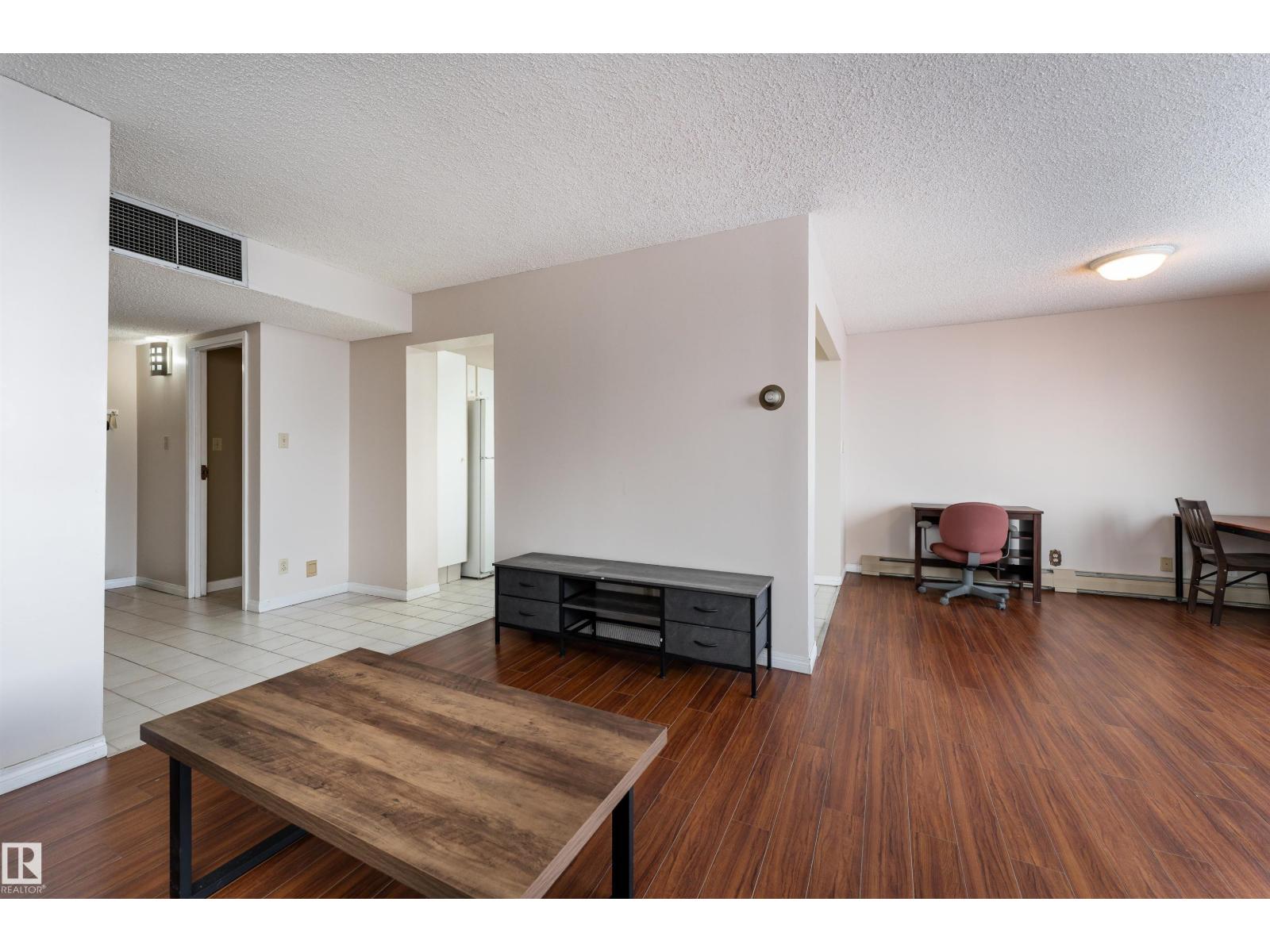 #702 8340 Jasper Av Nw, Edmonton, Alberta T5H 4C6 - Photo 10 - E4469028