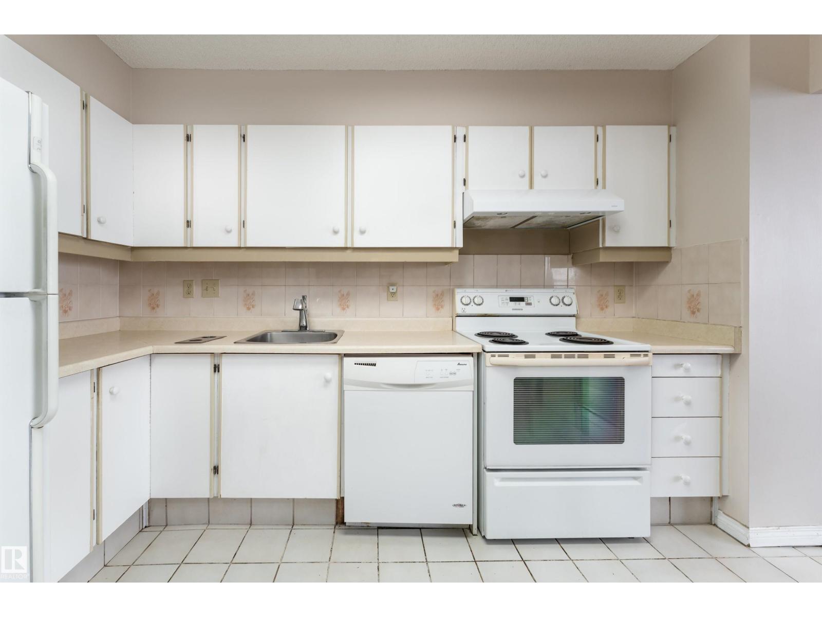 #702 8340 Jasper Av Nw, Edmonton, Alberta T5H 4C6 - Photo 17 - E4469028