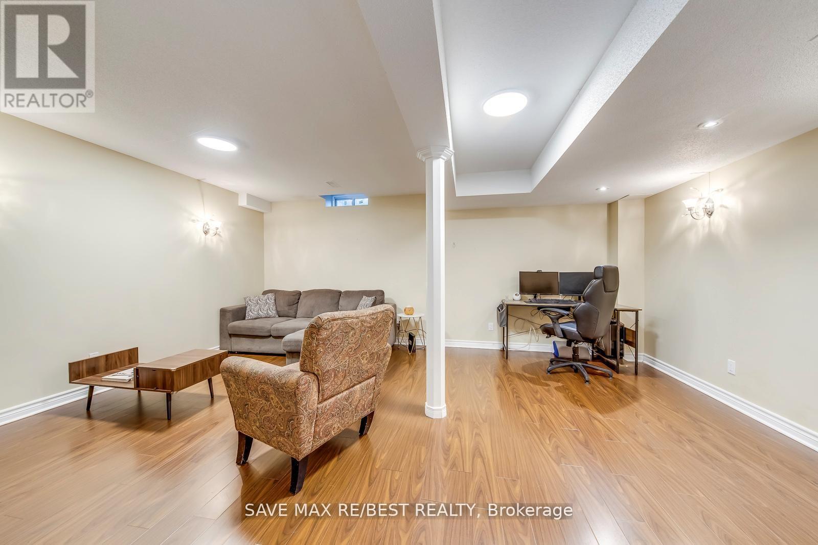 67 Golden Iris Crescent, Hamilton, Ontario  L8B 0R6 - Photo 42 - X12661544