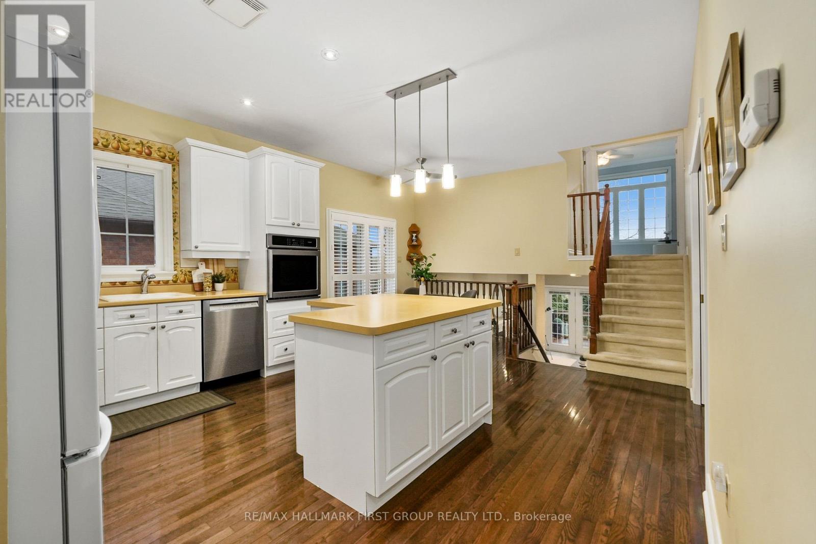 301 Rockingham Court, Cobourg, Ontario  K9A 5W3 - Photo 14 - X12661606