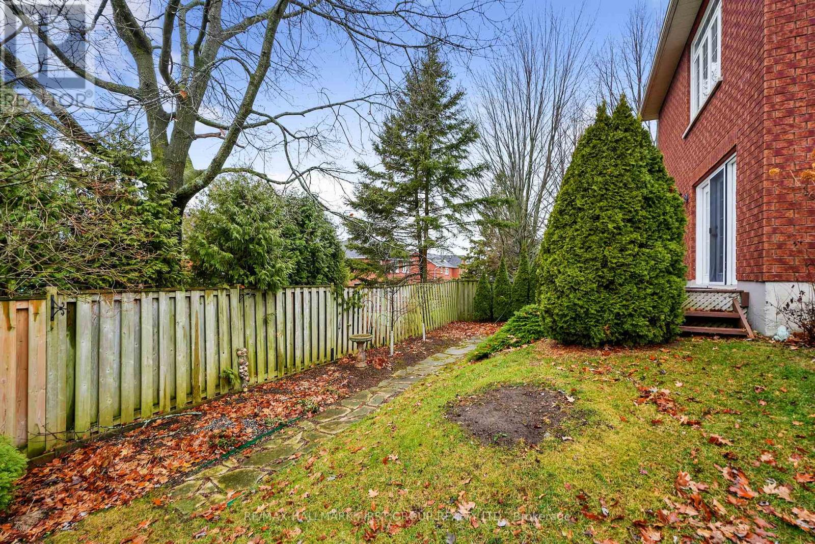 301 Rockingham Court, Cobourg, Ontario  K9A 5W3 - Photo 40 - X12661606