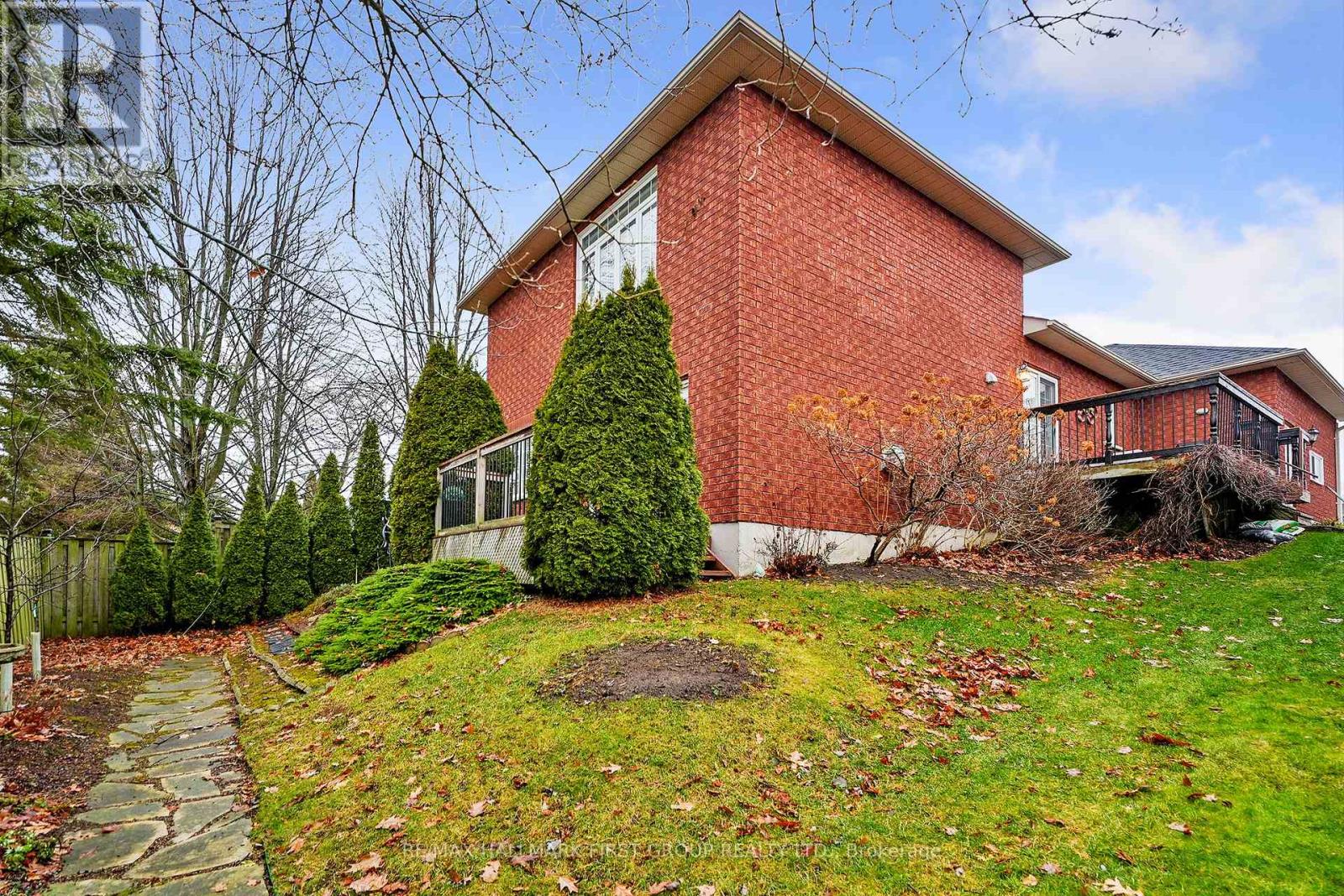 301 Rockingham Court, Cobourg, Ontario  K9A 5W3 - Photo 41 - X12661606