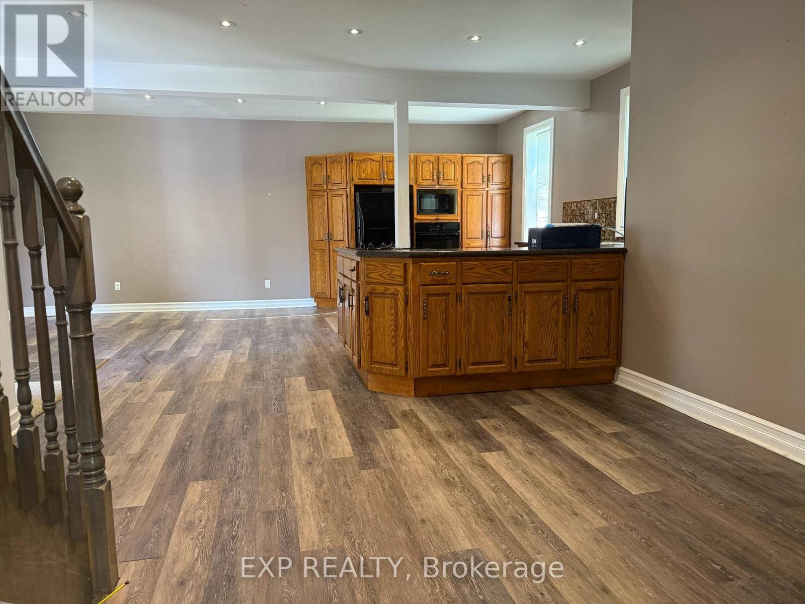 217 Victoria Street, Shelburne, Ontario  L0N 1S4 - Photo 5 - X12661620