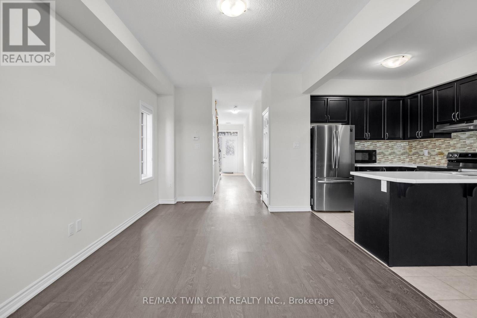 146 Flagg Avenue, Brant, Ontario  N3L 0K5 - Photo 8 - X12661728