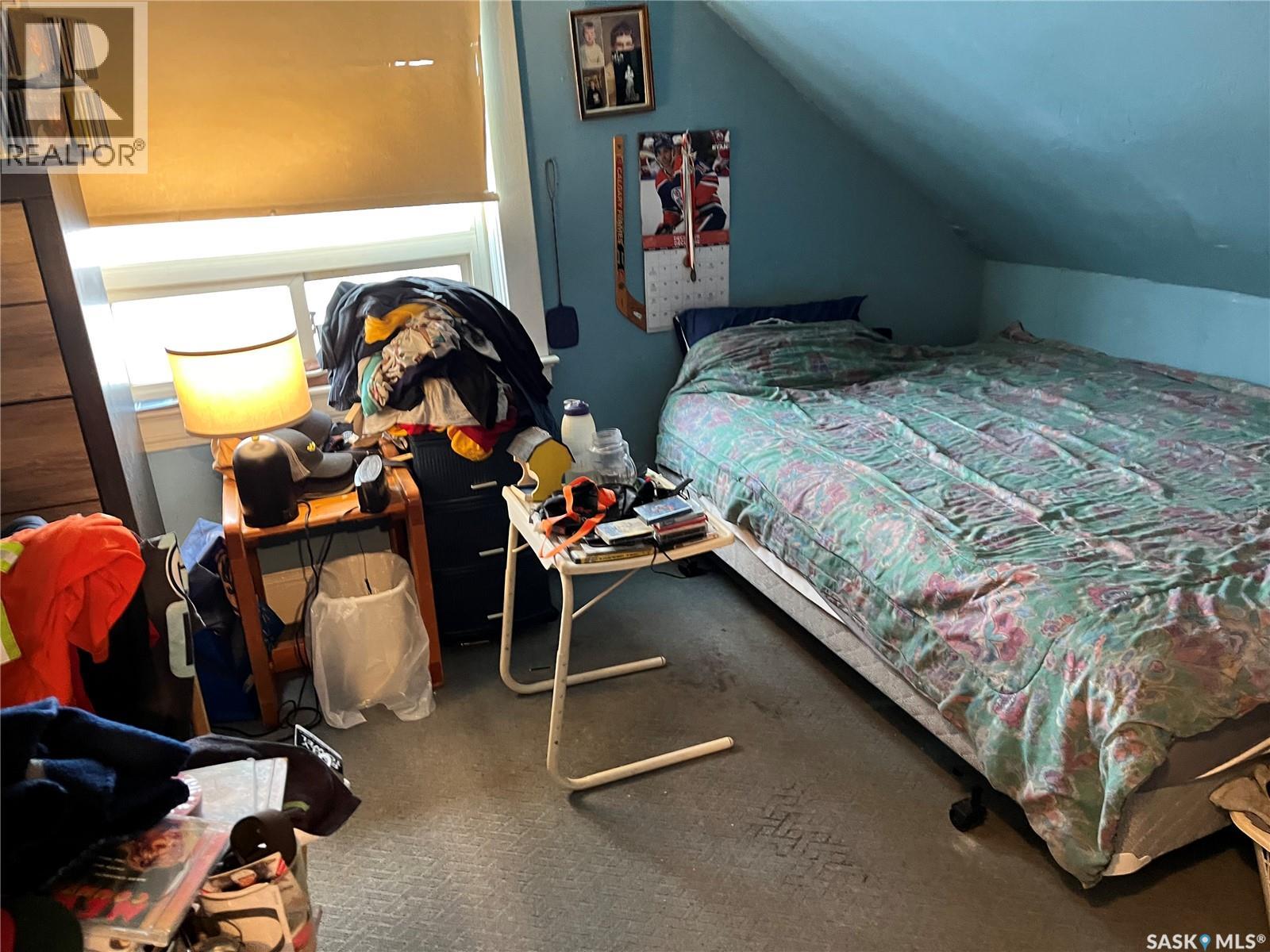 219 1st Avenue, Gravelbourg, Saskatchewan  S0H 1X0 - Photo 14 - SK026204