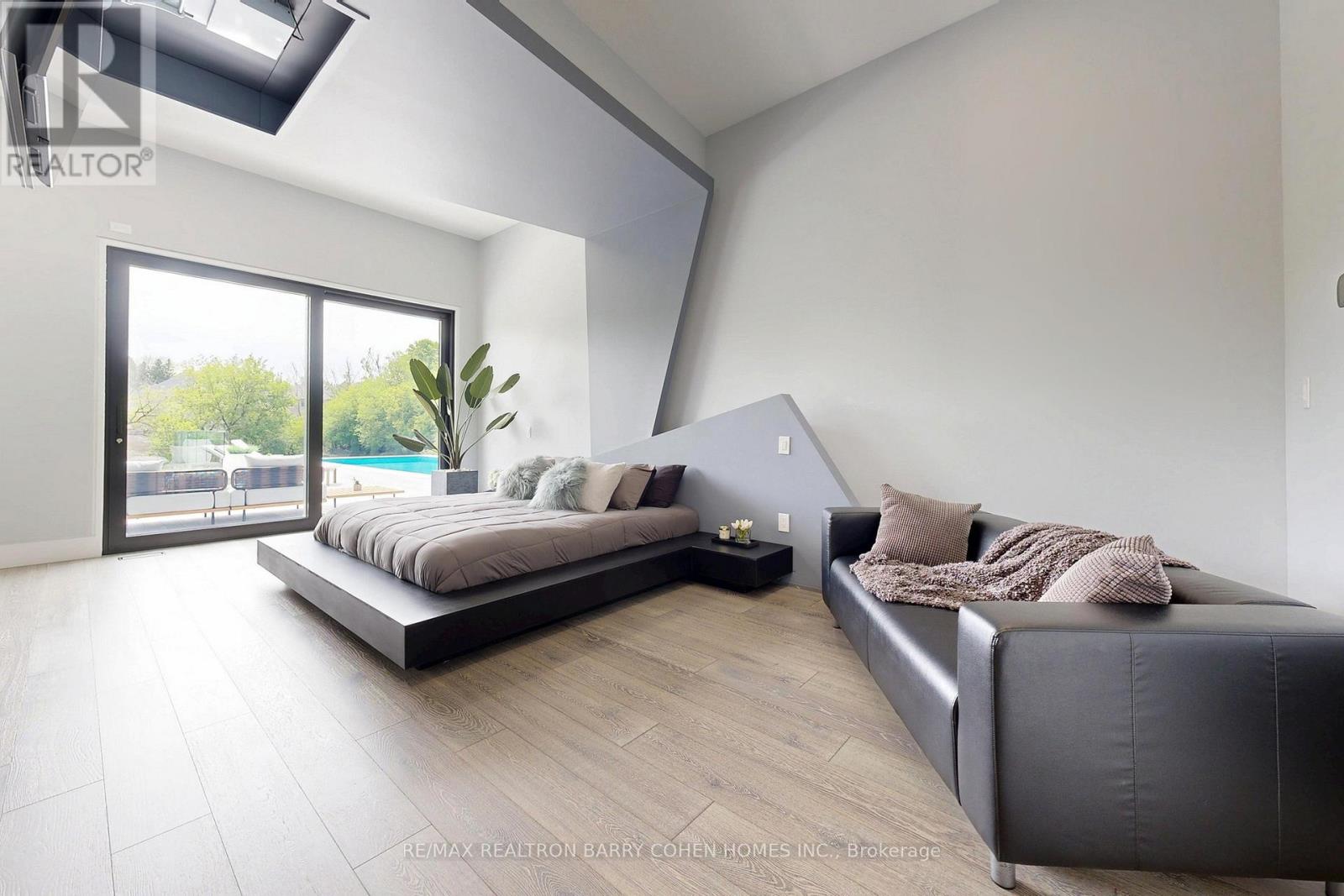 23 Hunters Glen Road, Aurora, Ontario  L4G 6W4 - Photo 21 - N12181635