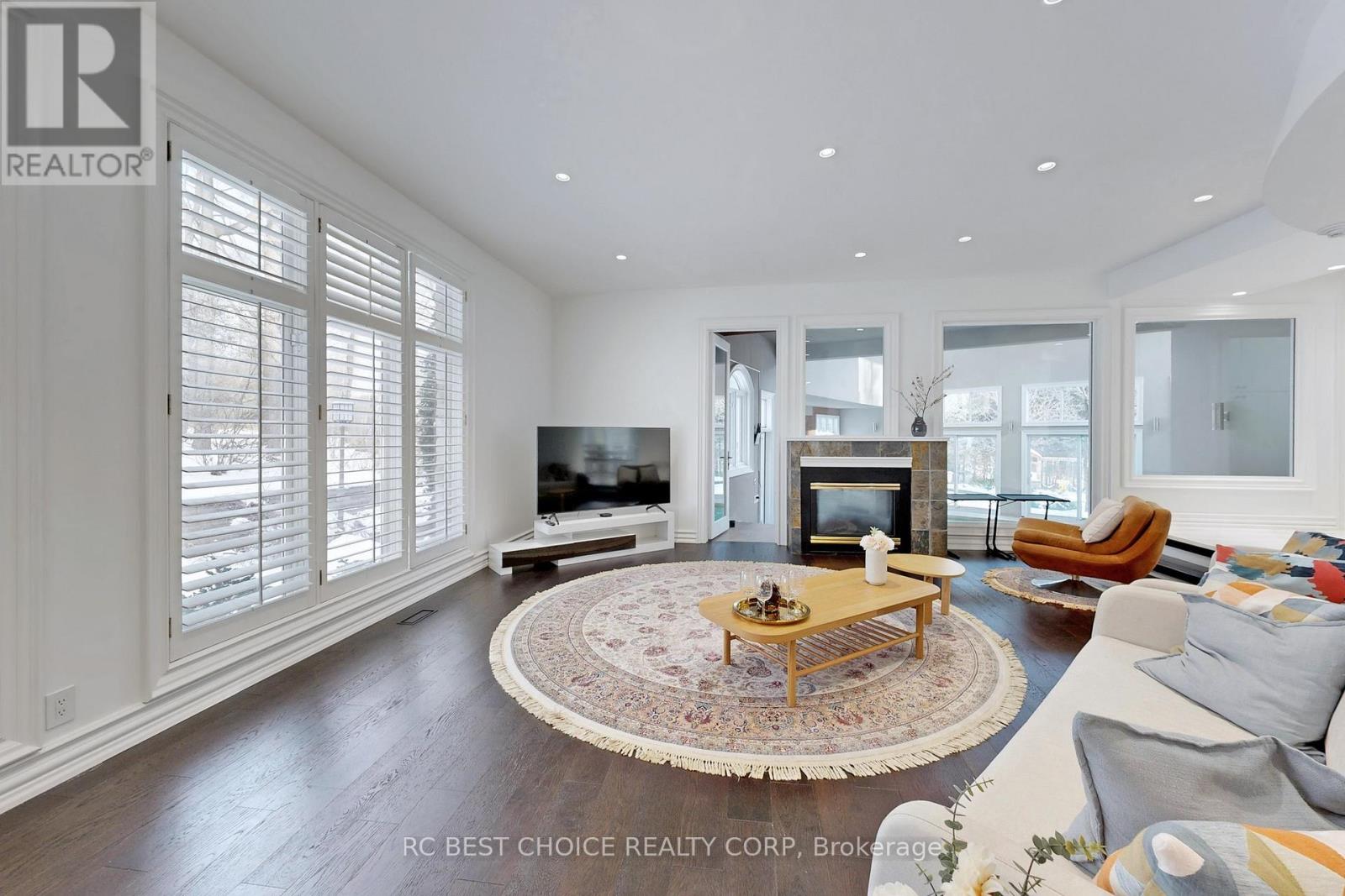 76 Silver Fox Place, Vaughan, Ontario  L6A 1G2 - Photo 11 - N12654158