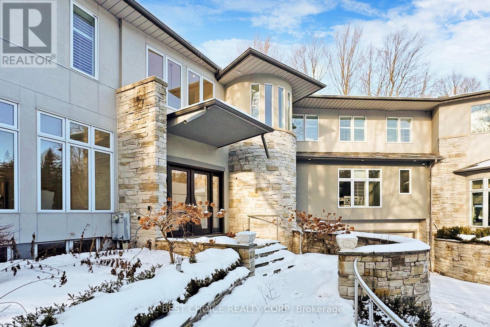 76 Silver Fox Place, Vaughan, Ontario  L6A 1G2 - Photo 3 - N12654158