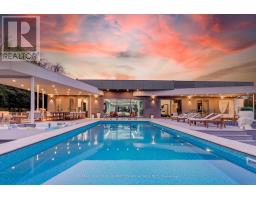 23 HUNTERS GLEN ROAD, Aurora, Ontario