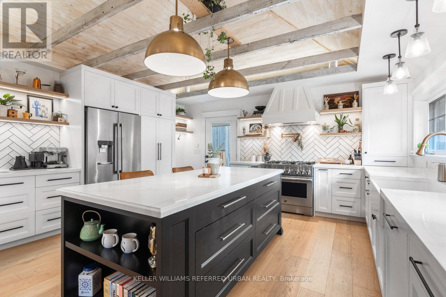 93 Concession Street, Newmarket (Central Newmarket), Ontario  L3Y 3W4 - Photo 7 - N12565678