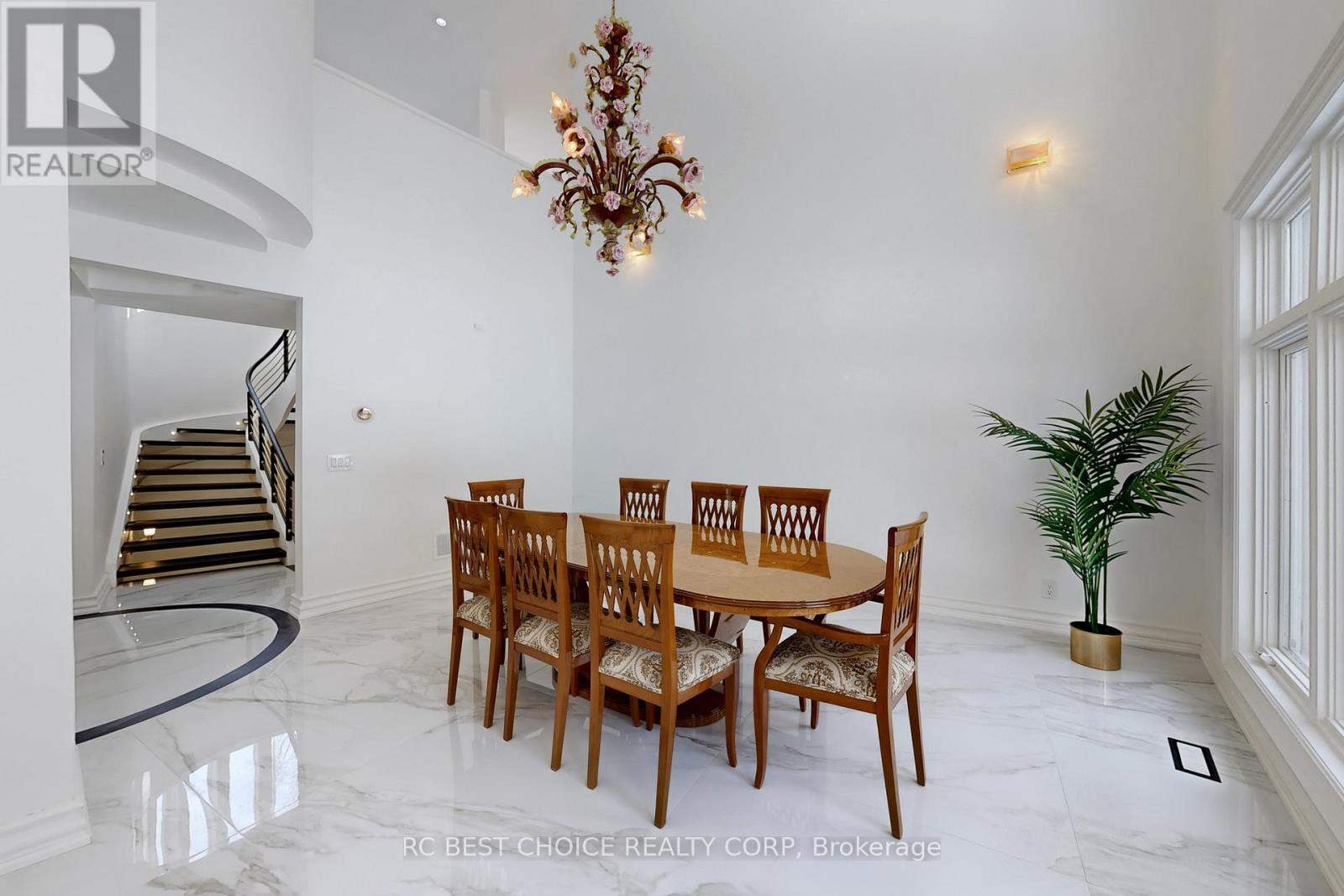 76 Silver Fox Place, Vaughan, Ontario  L6A 1G2 - Photo 10 - N12654158