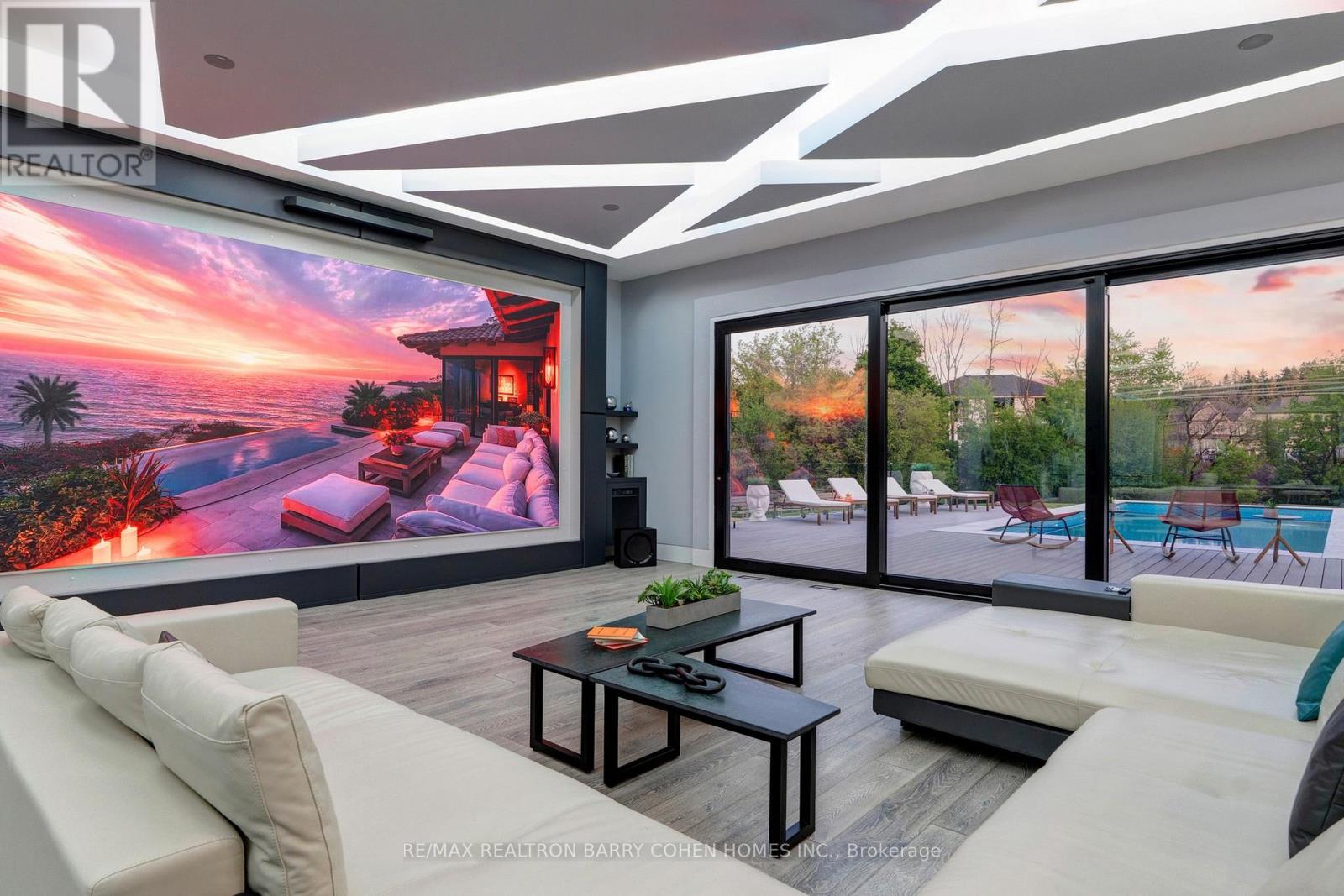 23 Hunters Glen Road, Aurora, Ontario  L4G 6W4 - Photo 11 - N12181635