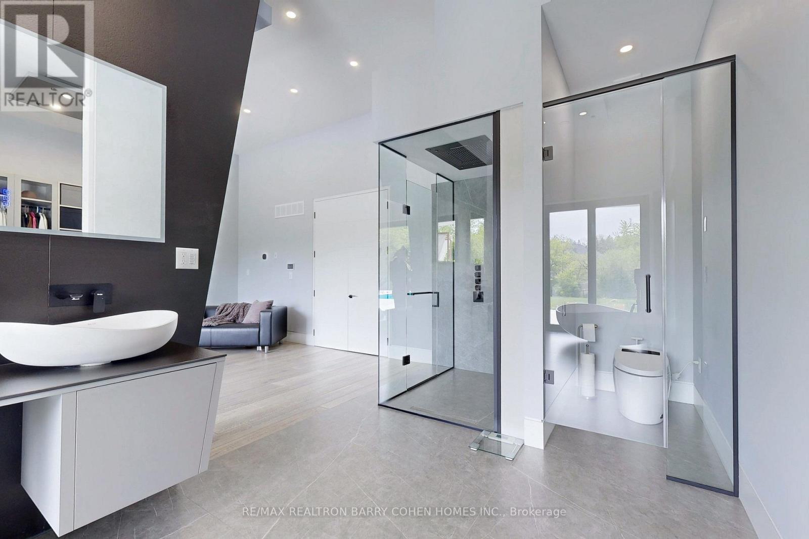 23 Hunters Glen Road, Aurora, Ontario  L4G 6W4 - Photo 26 - N12181635