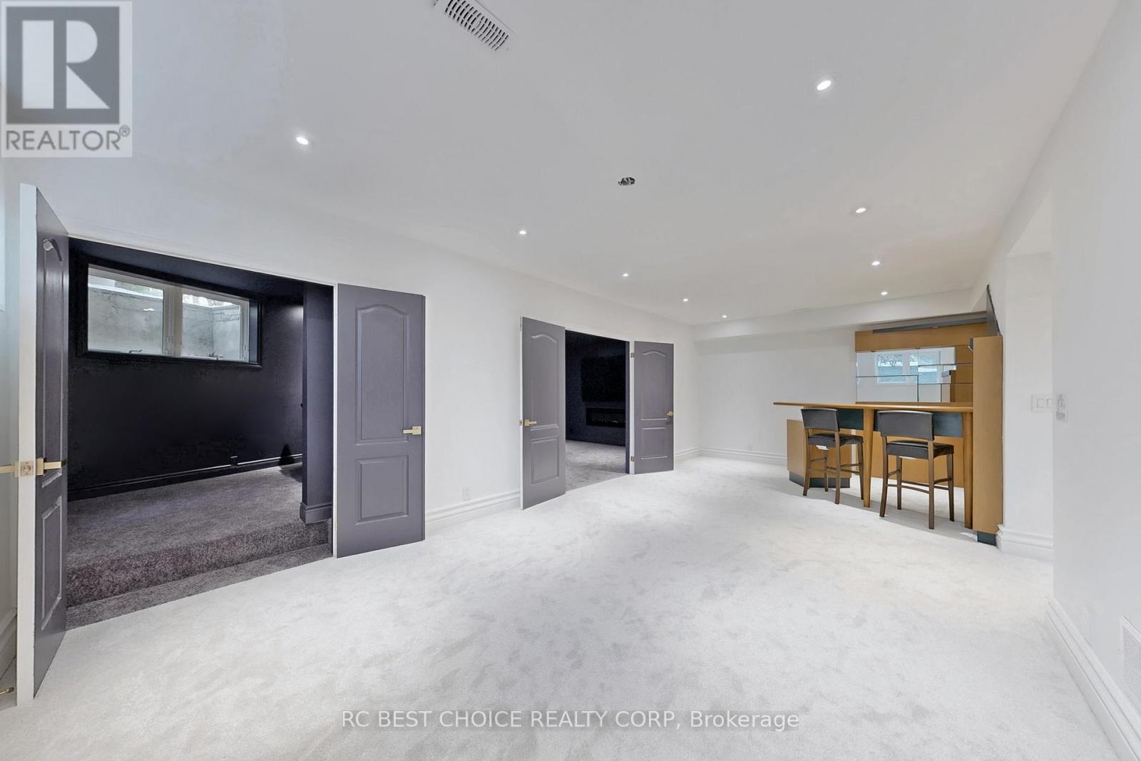 76 Silver Fox Place, Vaughan, Ontario  L6A 1G2 - Photo 45 - N12654158